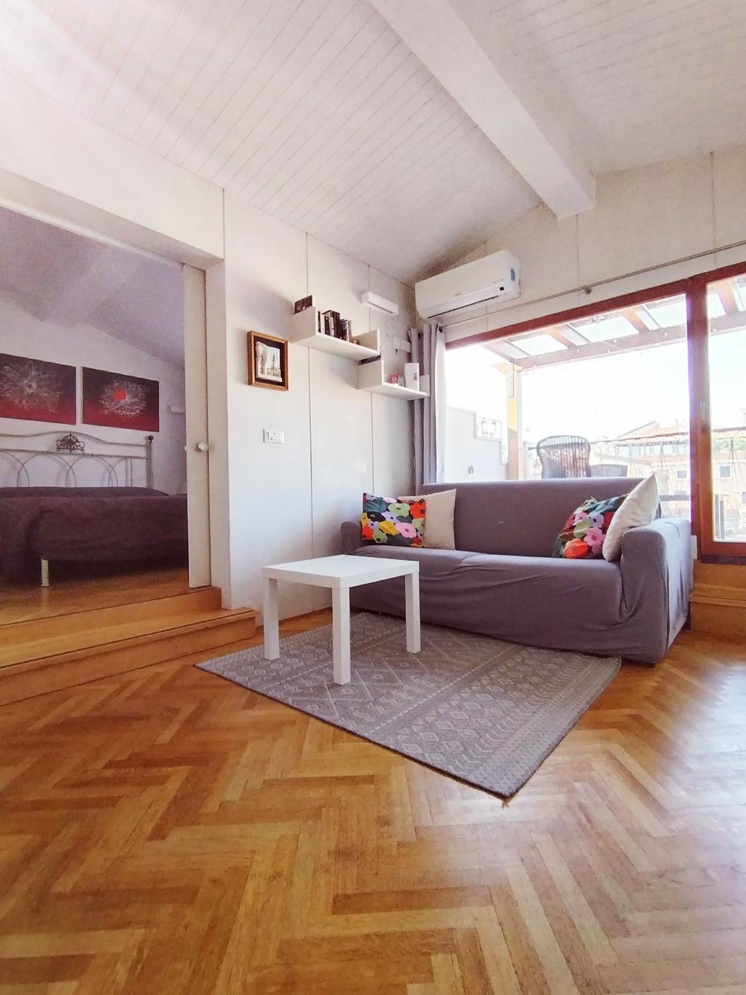 Residenza Tiziana Venezia Apartment Luaran gambar
